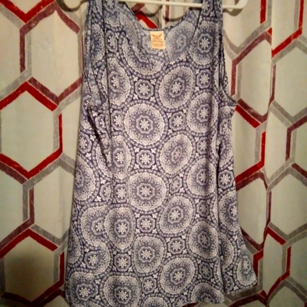 Sleeveless top